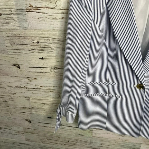 Anne Klein blue striped blazer size small - Picture 2 of 9